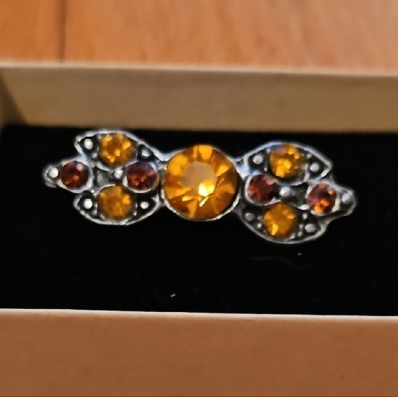Amber And Rhinestone Inlaid In Silver, Bow-Shaped Brooch, Vintage, EUC - Picture 2 of 3